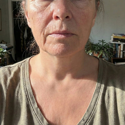 Anna, 49
